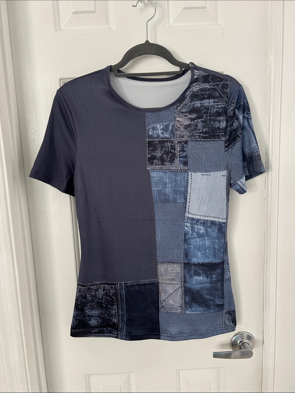 Patchwork-Style Navy Blue Women’s Short Sleeve Top